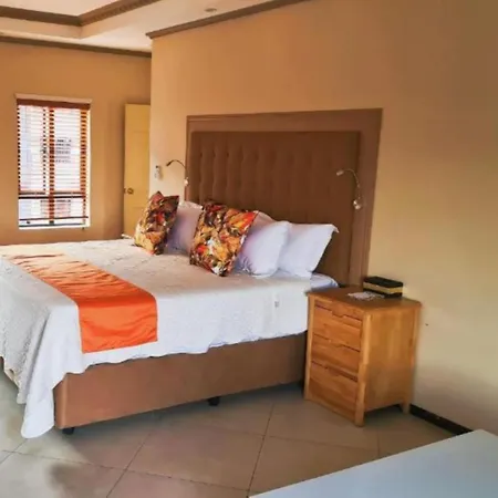 Ferienwohnung Lily Park Complex , Self-Catering Rustenburg Zimmer foto